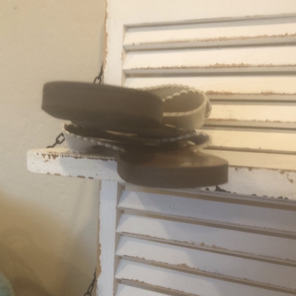 Jcrew factory white size 6 slip on sandal - Picture 3 of 7